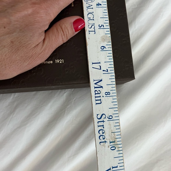 NEW Authentic Gucci Allover Embossed Brown Logo Empty box 7.5x7.5x3.5 - Picture 7 of 8